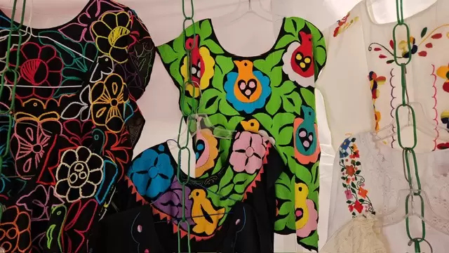 Artesanos denuncian en Tijuana que enfrentan competencia de productos "maquilados"