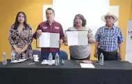Javier Lamarque firma pacto por un periodismo libre y seguro en Cajeme