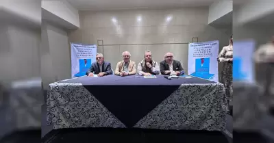 Graco Ramrez present su libro "Contra la regresin autoritaria memorias desde 