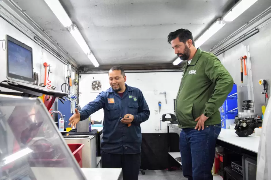 Escuchar a los transportistas, primer paso para resolver el rezago histrico en Baja California: Juan Carlos Hank Krauss