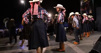 Lunada Vaquera