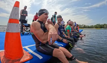 Triatleta mexicano busca apoyo para competir en Ironman y Juegos Paralmpicos
