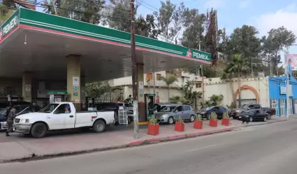 Desabasto parcial de gasolina en Tijuana desata compras de p�nico