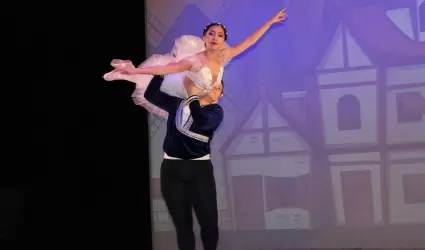 Present IMAC la obra clsica de ballet "Copplia"