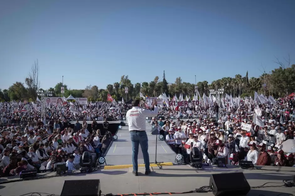 Encabeza Ismael Burgue�o multitudinario cierre de campa�a