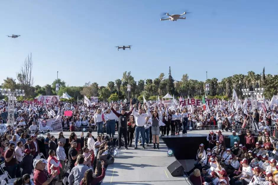 Encabeza Ismael Burgue�o multitudinario cierre de campa�a