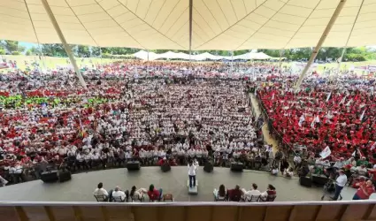 Junto a m�s de 300 mil mexicanos, Claudia Sheinbaum sigue fortaleciendo la 4t a 