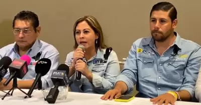 Integrantes de la coalicin Dignidad y Seguridad por Morelos Vamos Todos (PRI-PA