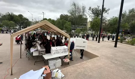 Mexicanos radicados en EEUU cruzan la frontera para votar