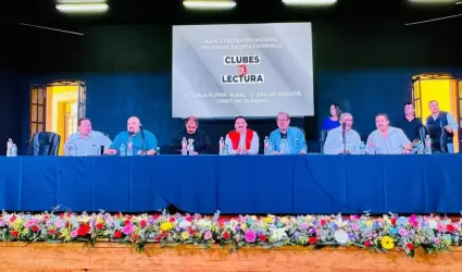 Participa la Normal Fronteriza en Encuentro Nacional de Clubes de Lectura