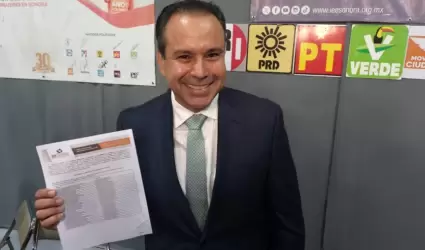 Antonio Astiazarn recibe constancia como alcalde electo de Hermosillo