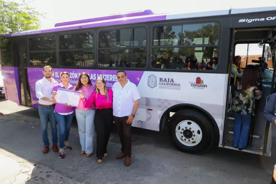 Transporte para las mujeres bajacaliforniana