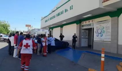 Evacuan Unidad de Medicina Familiar Zona 2 del IMSS en Hermosillo por presencia
