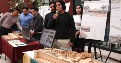 Presentacin de proyectos de estudiantes de arquitectura de UABC Valle de las Pa