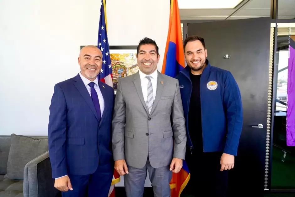 Agradece alcalde donativos de Downey, California a Ensenada