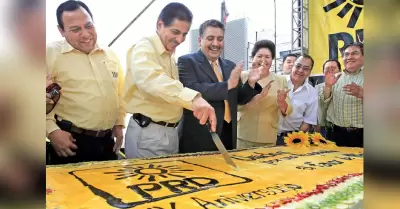 Despu�s de 35 a�os, el PRD pierde su registro como partido