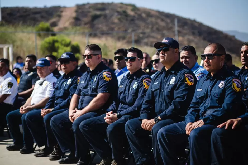 Bomberos de Tijuana participan en capacitaci�n binacional en combate a incendios forestales