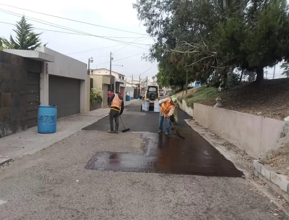 Obras de bacheo y pavimentacin