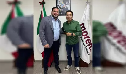 Se re�ne Ismael Burgue�o Ruiz con el presidente nacional de Morena, Mario Delgad