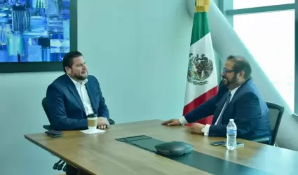 Ismael Burgue�o Ruiz se re�ne con el Magistrado Alejandro Isaac Fragozo L�pez