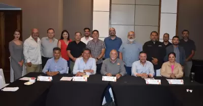 Da cuenta Tentori de avances en obra p�blica ante COMICE