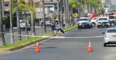 Explosi�n en alcantarillado de drenaje pluvial en Lomas Campestre