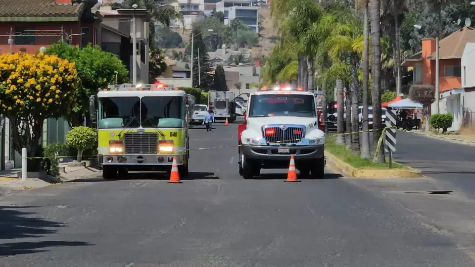 Explosi�n en alcantarillado de drenaje pluvial en Lomas Campestre