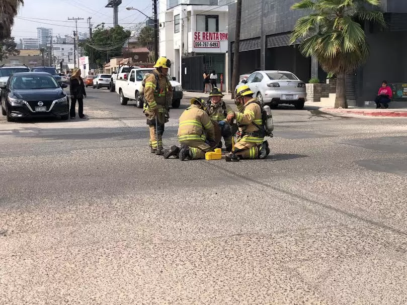 Nueva fuga de gas en la colonia Marrn provoca cierre de vialidades; Bomberos ya la atienden