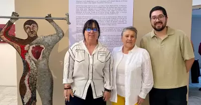 Inaugura A�da Valencia "Lo invisible de lo Visible" en el ISC Tijuana