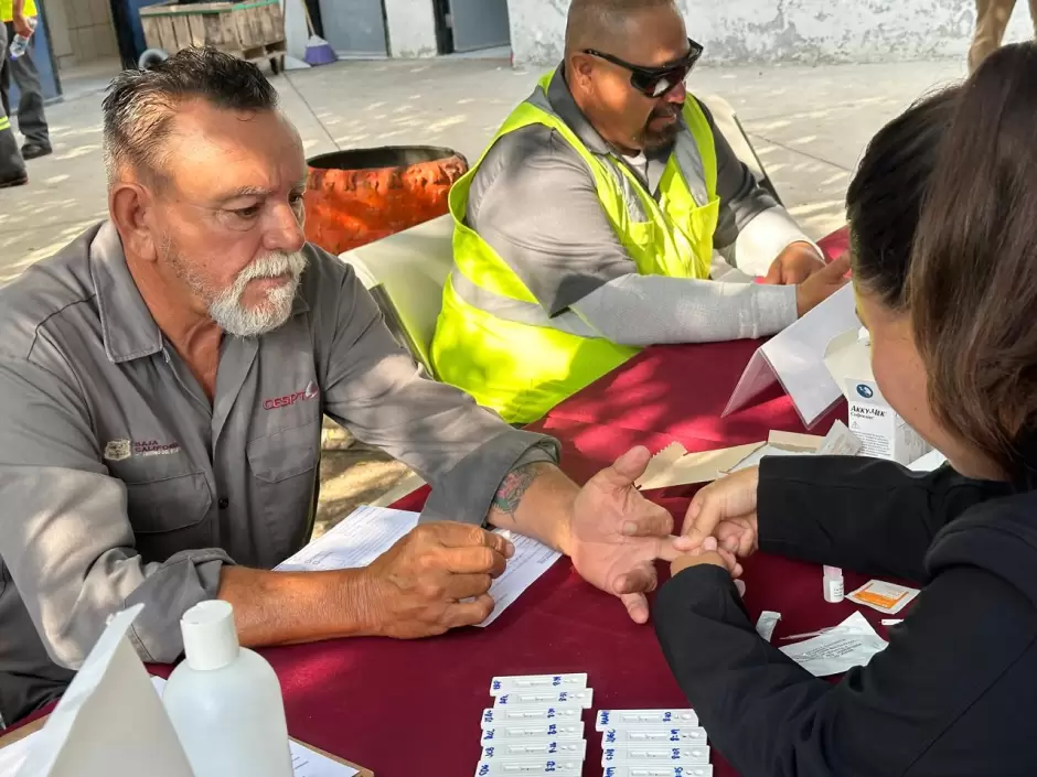 Jornada de salud para personal deCESPT en el marco del D�a Mundial Contra la Hepatitis