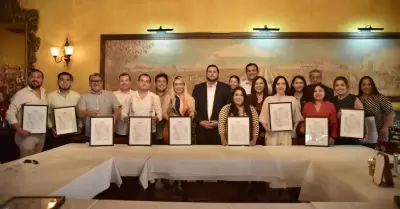 Refrenda Ismael Burgue�o unidad y compromiso para lograr tiempos mejores para Ti