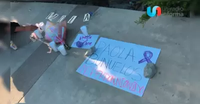 Despiden en la UABC con manifestacin pacfica a Paola, vctima de feminicidio e