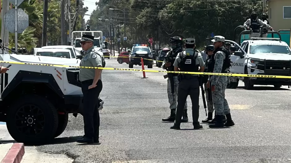 Ataque a balazos en instalaciones de la Guardia Nacional deja tres civiles heridos