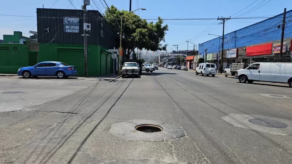 Alcantarilla destapada en Zona Centro