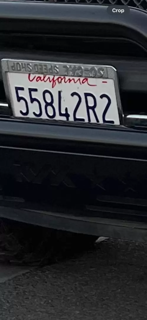 C�mara de vigilancia capta robo de veh�culo en la Mesa de Otay