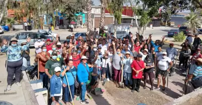 Comerciantes realizan jornada de limpieza, por una Tijuana para todos