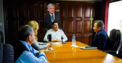 Sostiene Armando Ayala reunin con alcalde de Calexico, CA