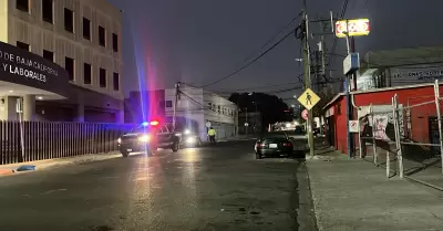 Fuerte presencia policiaca en Penitenciar�a de La Mesa por detenci�n de sospecho