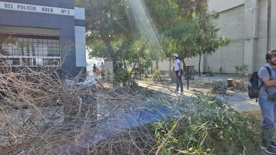 Vecinos de la colonia Ju�rez se oponen a la instalaci�n de estaci�n de Bomberos