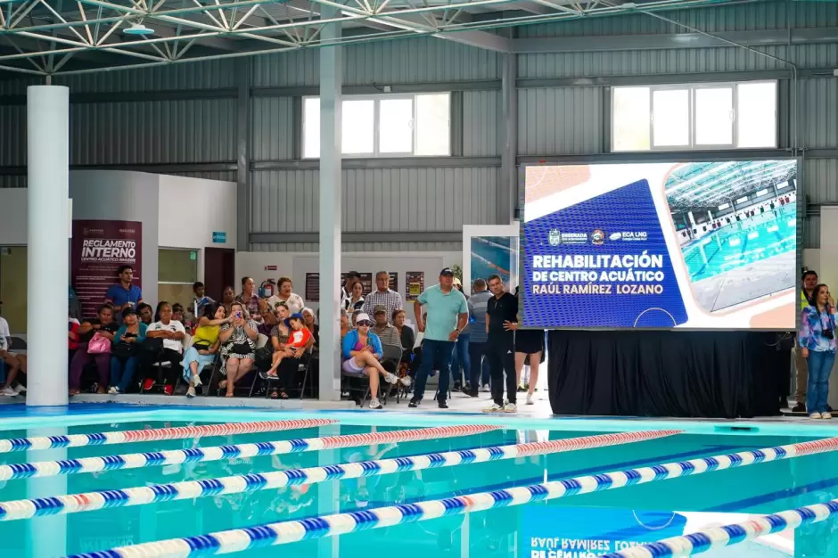 Reapertura de alberca de la Unidad Ra�l Ram�rez Lozano