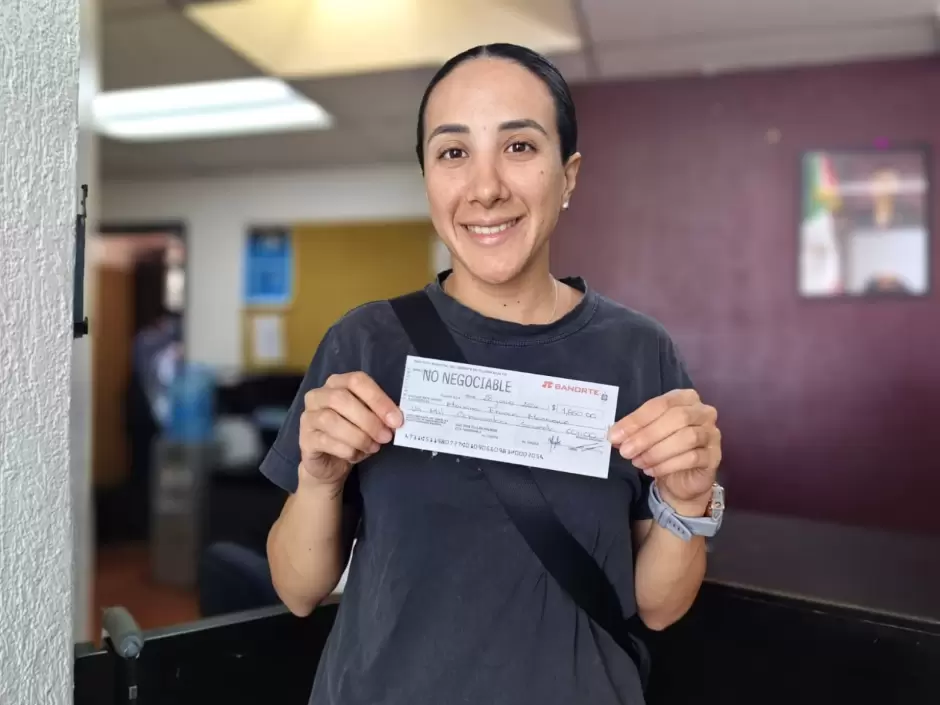 Entregan cheques a ganadores del 29 Medio Maratón Internacional de