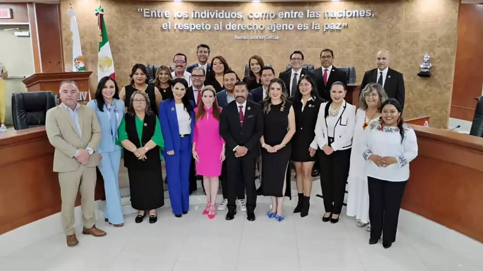 Diputado Ram�n V�zquez declara la clausura de la XXIV Legislatura