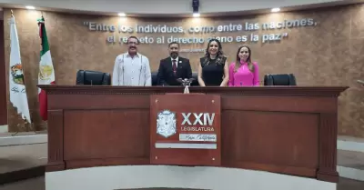 Diputado Ram�n V�zquez declara la clausura de la XXIV Legislatura