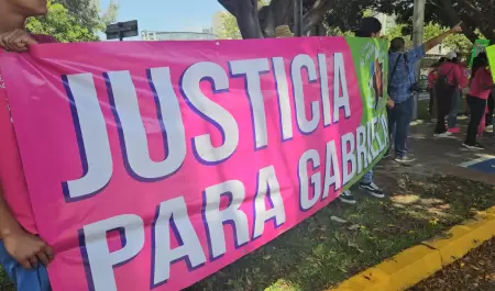 Marchan por enfermera asesinada en Tijuana