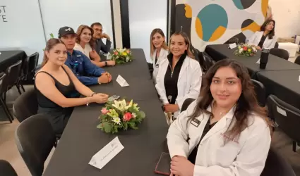 Graduados del diplomado en medicina est�tica