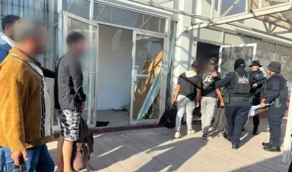 Rescatan a 20 migrantes provenientes de �frica del norte