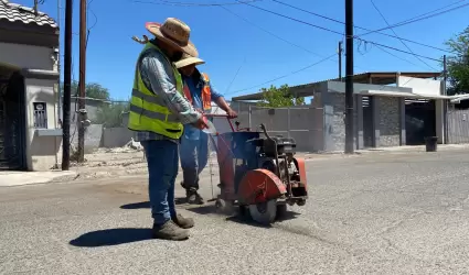 Renovaci�n de tuber�a de agua potable en la avenida Ingenieros del Conjunto Urba
