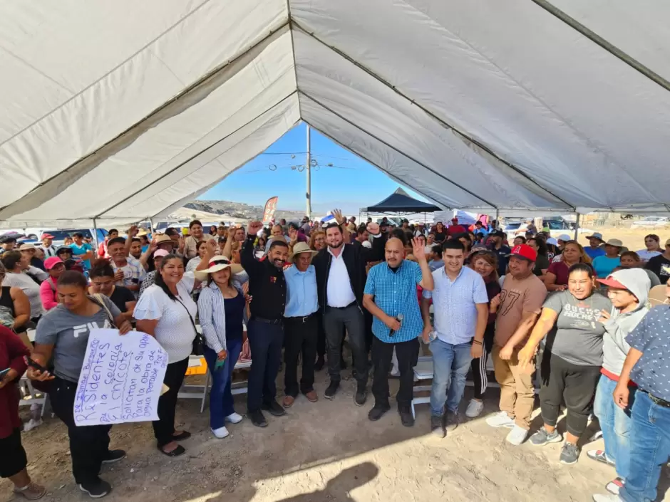 Ismael Burgue�o Ruiz se re�ne con l�deres vecinales del Ejido L�zaro C�rdenas