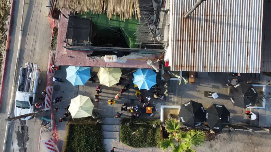 Colapsa techo de caf� en Playas de Tijuana