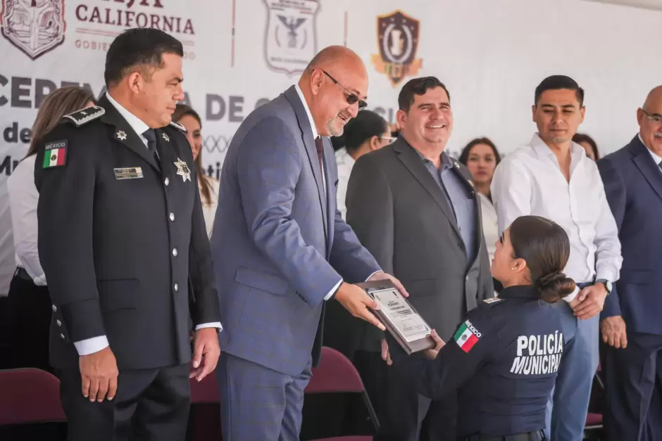 58 nuevos elementos fortalecen las filas de la polic�a de Tijuana